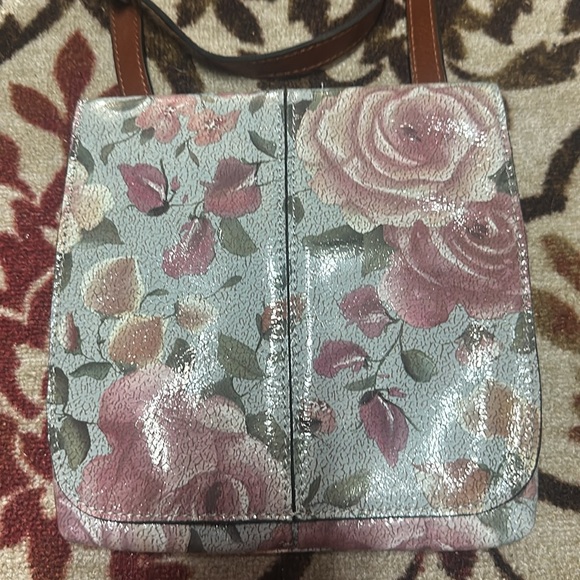 Patricia Nash NWOT Crackled Rose Garden Collection Crossbody. - Picture 2 of 8
